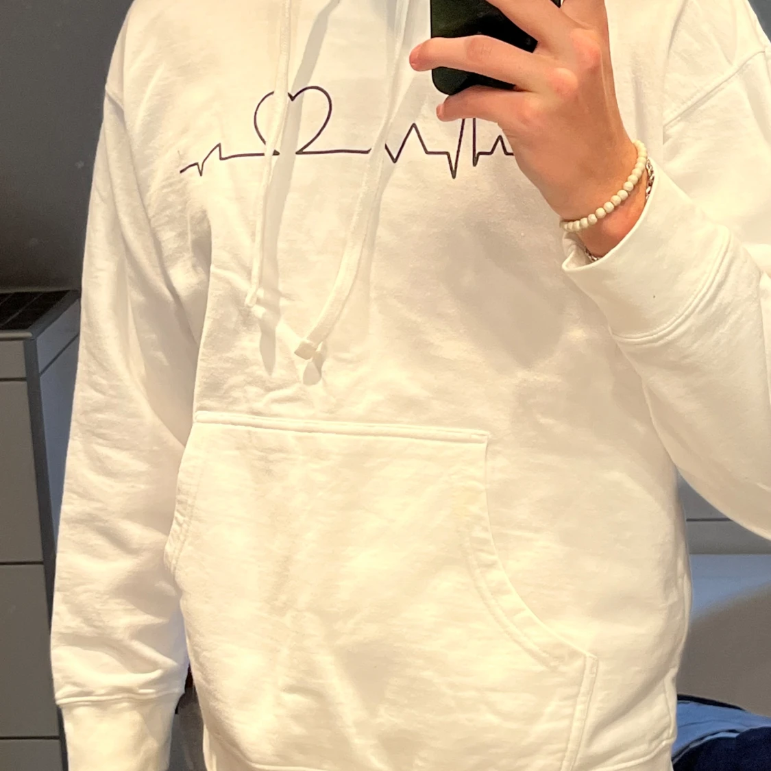 Vit huvtröjor med tryck  - 90