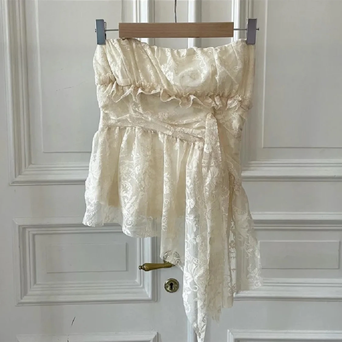 Spets topp från Ateljé flora  - 90