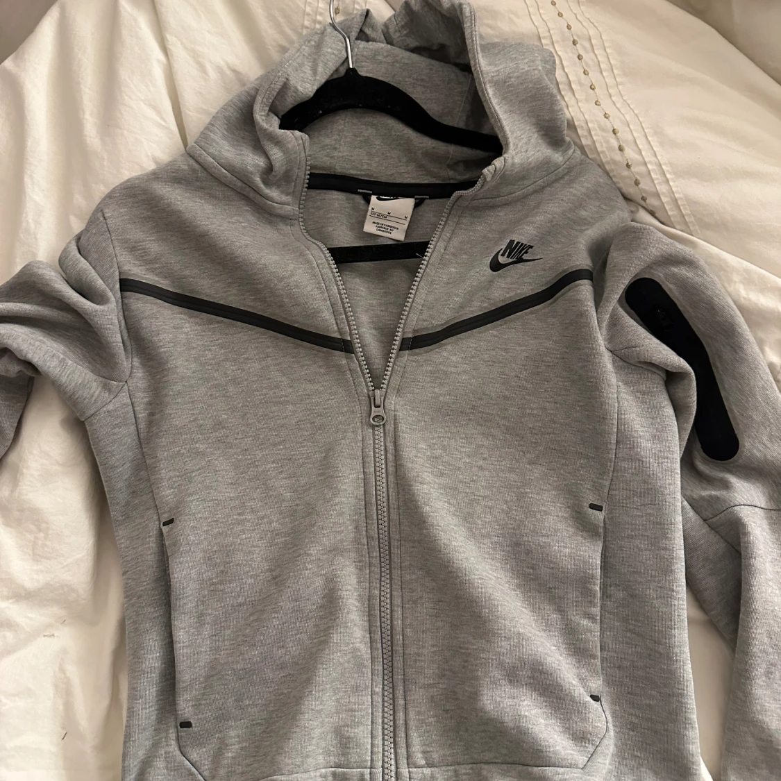 Nike tech tröja (har även byxorna om intresse!)