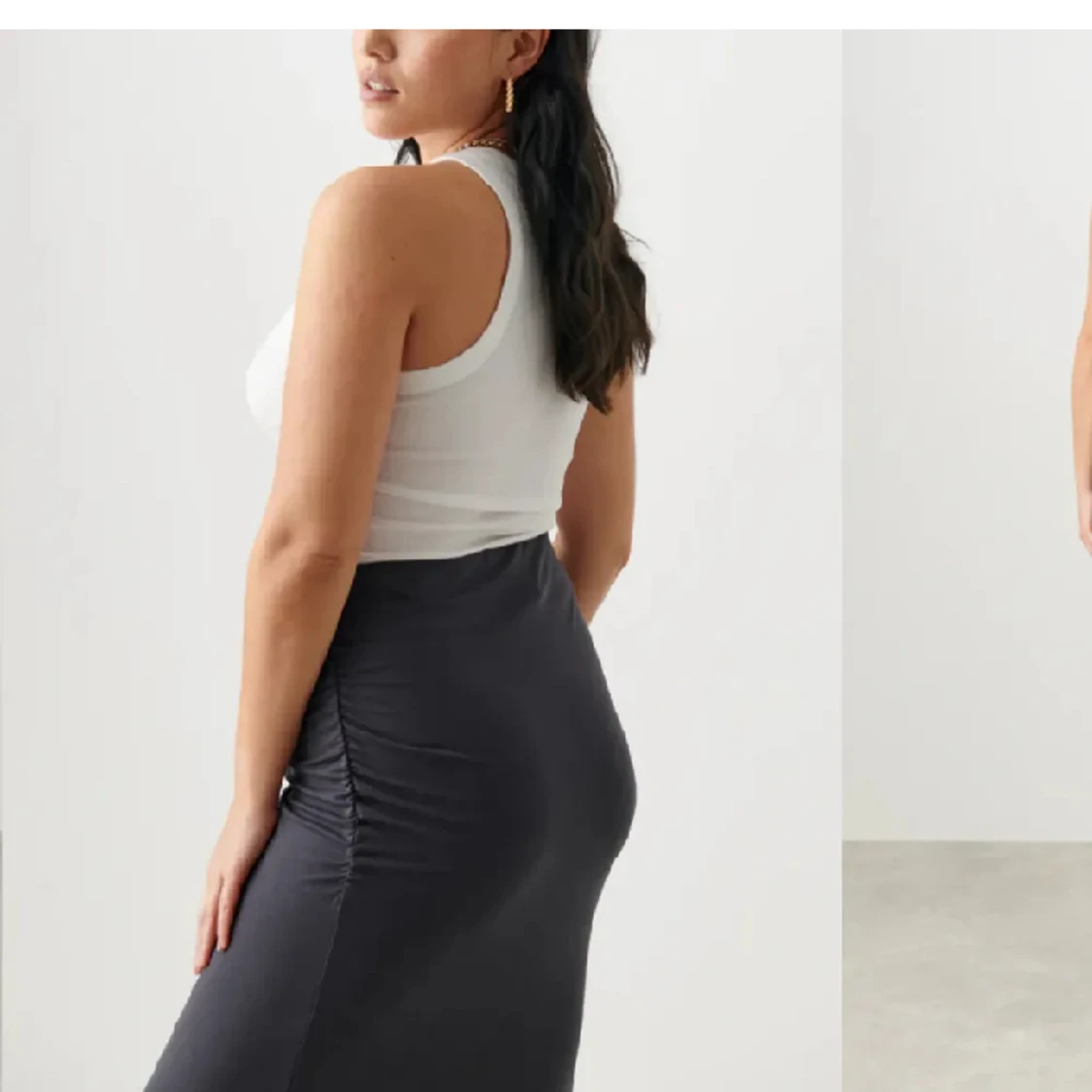 Svart långkjol ifrån Ginatricot  - 90