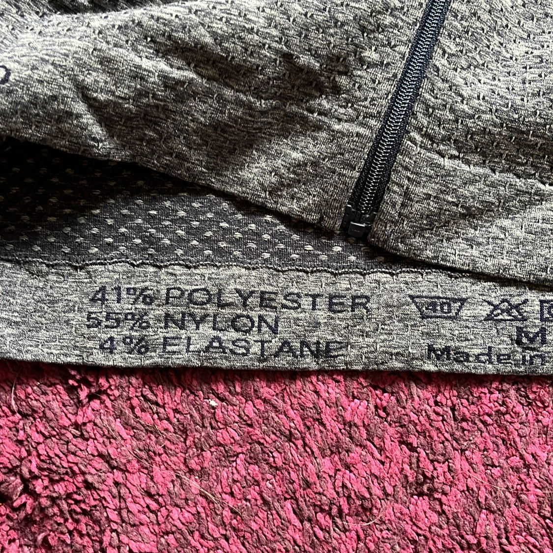 Grå träningströja - 91