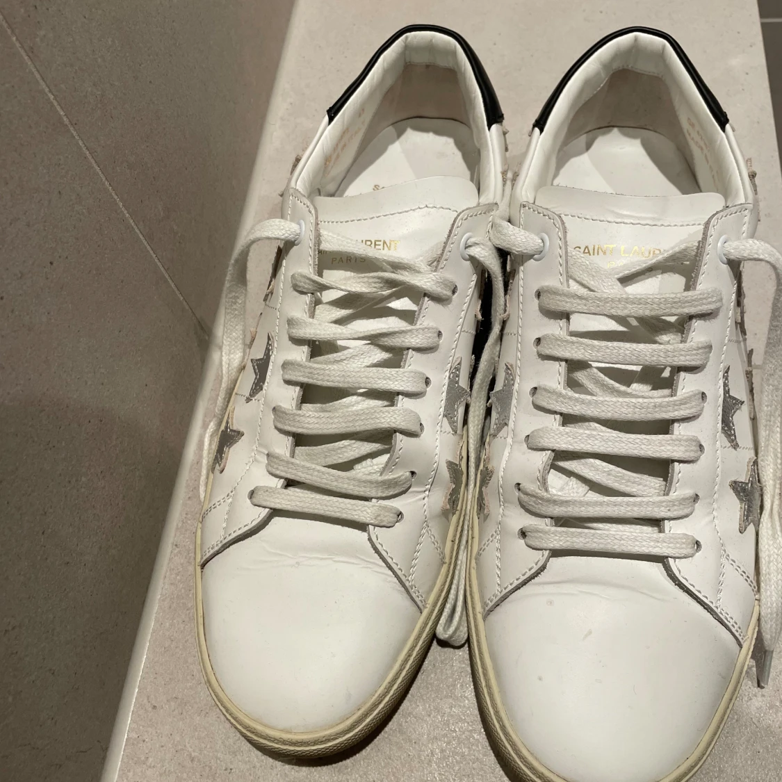 Saint Laurent Sneakers - 91