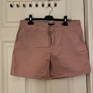 Rosa shorts från Lager157🌸