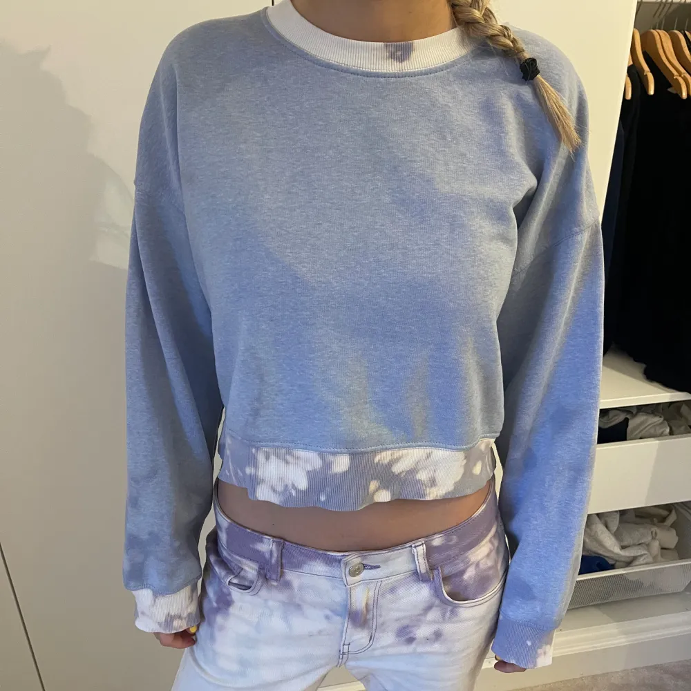 Tie dye sweatshirt från Zara storlek S. Tröjor & Koftor.
