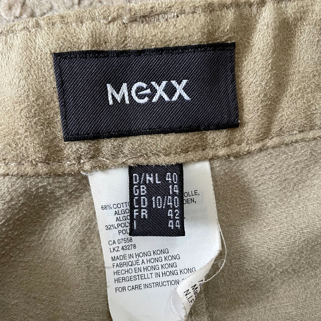 Lågmidjade byxor - 92