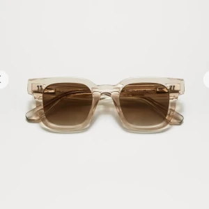 Chimi glasögon  - Säljer dessa fina solglasögon från Chimi i 04. Jätte bra skick💗