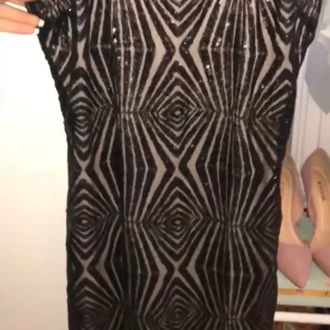 Kort festklänning  - 90