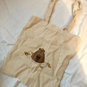capybara totebag - Aldrig använd! 