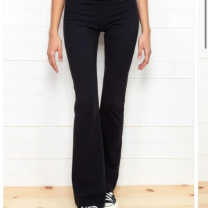 Yoga pants  - Säljer yogapants från brandy. Inga defekter🫶🏼 skriv för frågor 