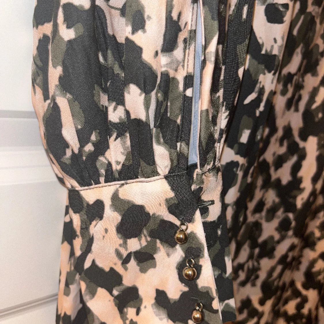 Mönstrad klänning, nyskick! - 90