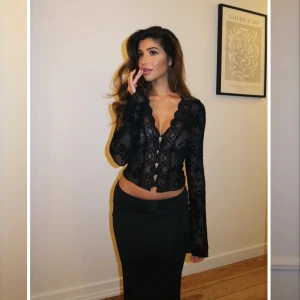 Venderbys rose top - Säljer HELT NY tröja från Venderbys, superfin men behöll en annan modell 🤍Jag postar paketet samma dag! 