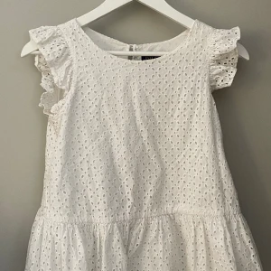 Blus från ralph lauren  - Super söt blus från ralph lauren!💕 200 + frakt!!