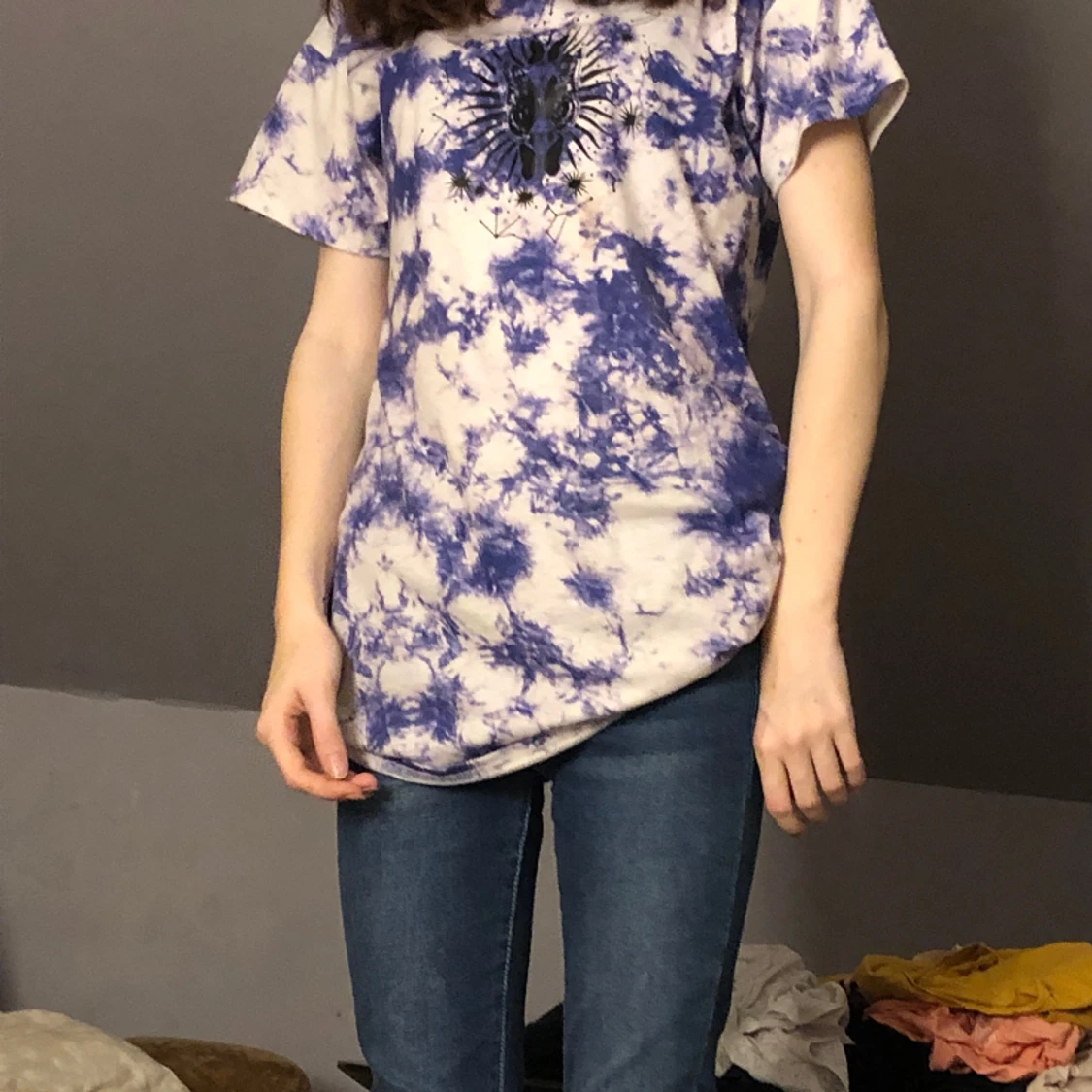 En lila/vit T-shirt  - 90