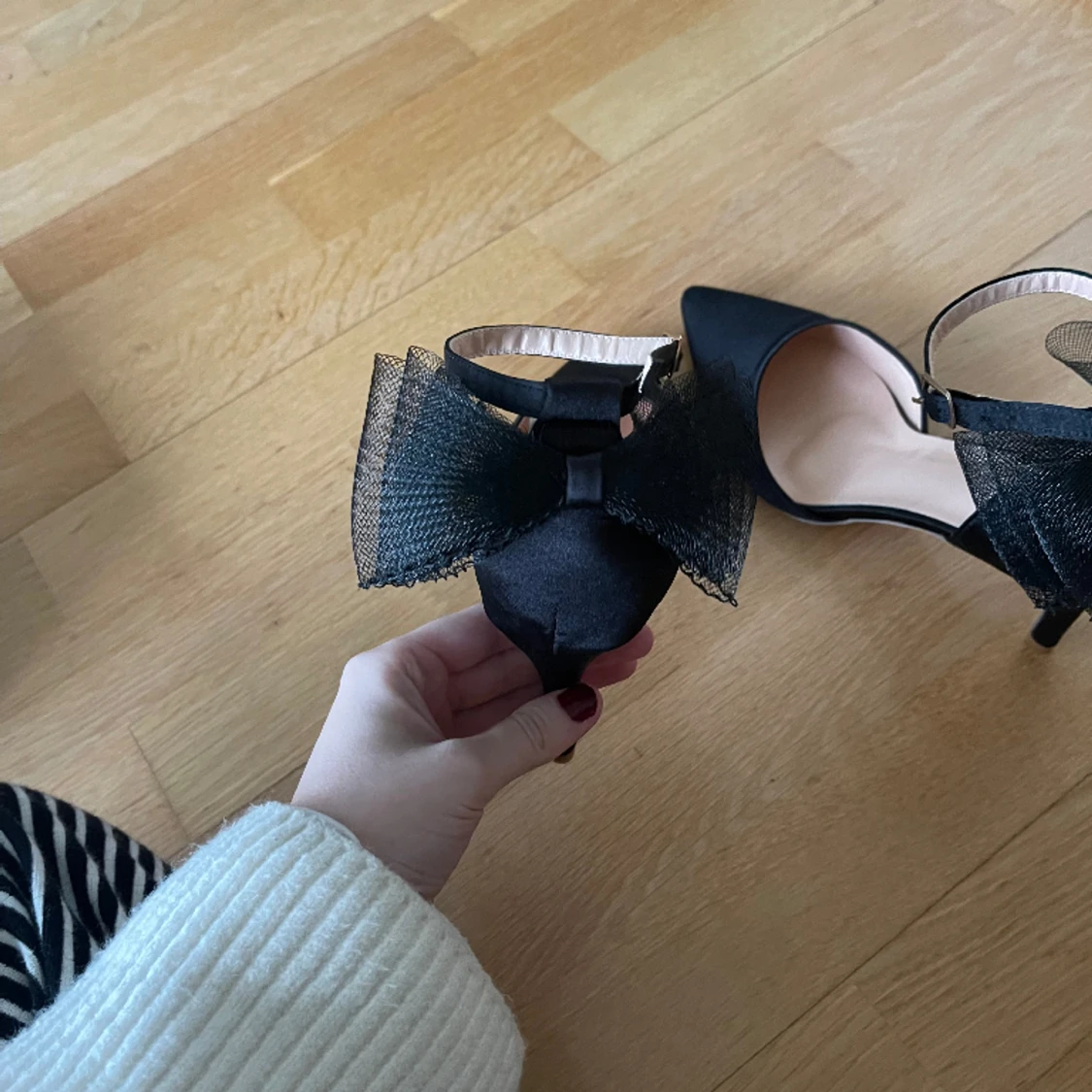 Klackar med rosett - 91