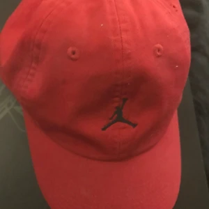 Jordan keps - Den är 10/10 skick har använt den en gång 
