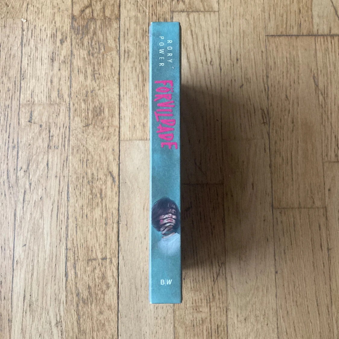 Bok: Förvildade - Rory Power - 90