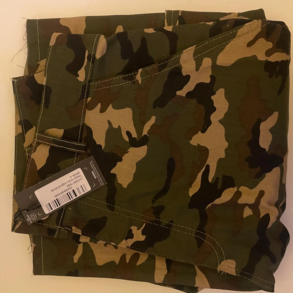 CAMO SHORTS storlek S - 90