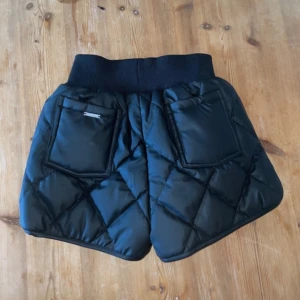 Matte Quilted Boxer Shorts - Black - Brand new, with tags. Material: polyurethane leather. Vegan. Original price: $62, 680 SEK  