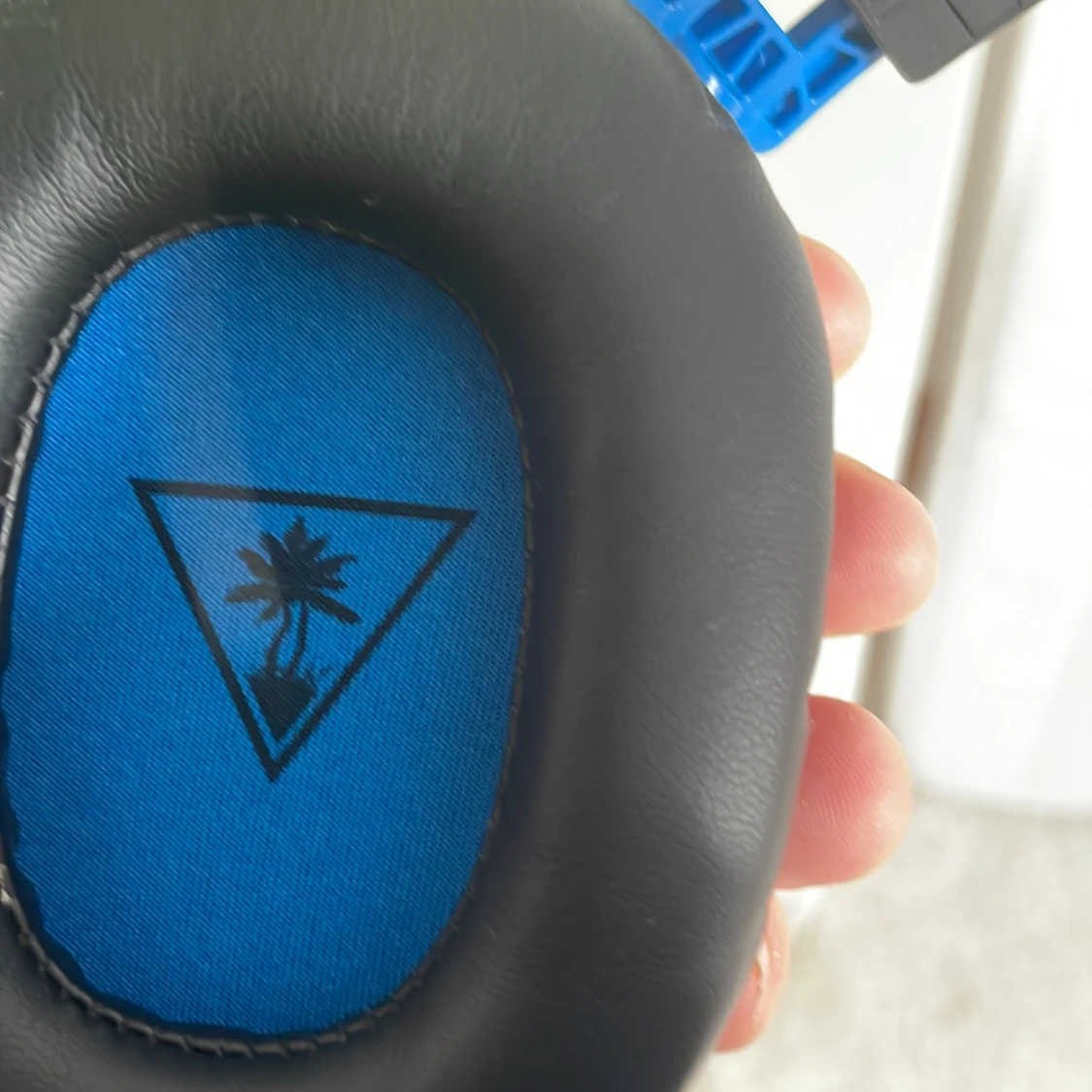  Hej vill någon köpa det här gaming head sätt  - 91