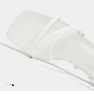 Pull&bear klackskor - Supersnygga klackskor, använda en gång, köpte för 379 på Zalando! Kommer inte till användning  jag står inte för frakten💕