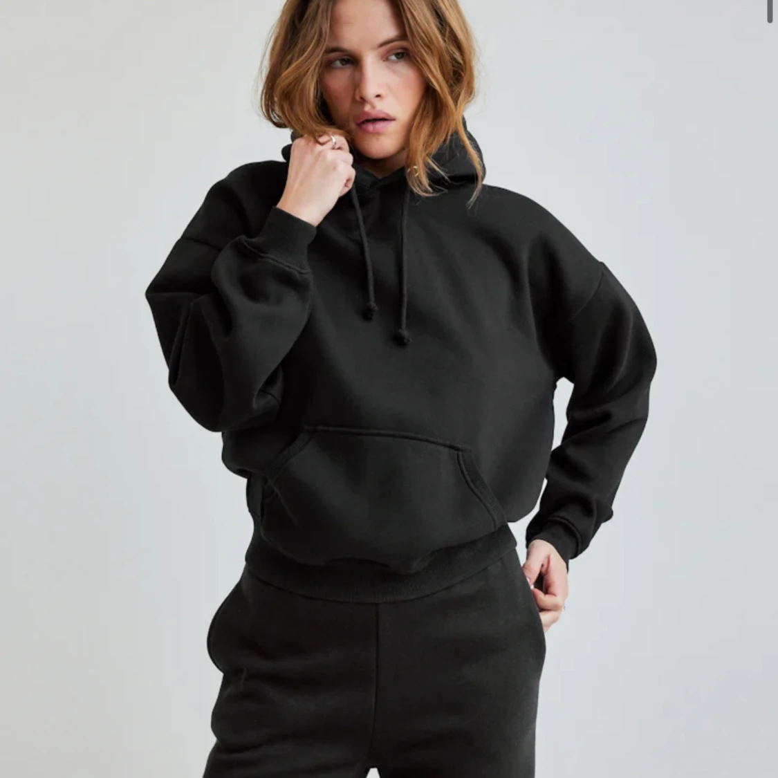 Svart bikbok hoodie - 90