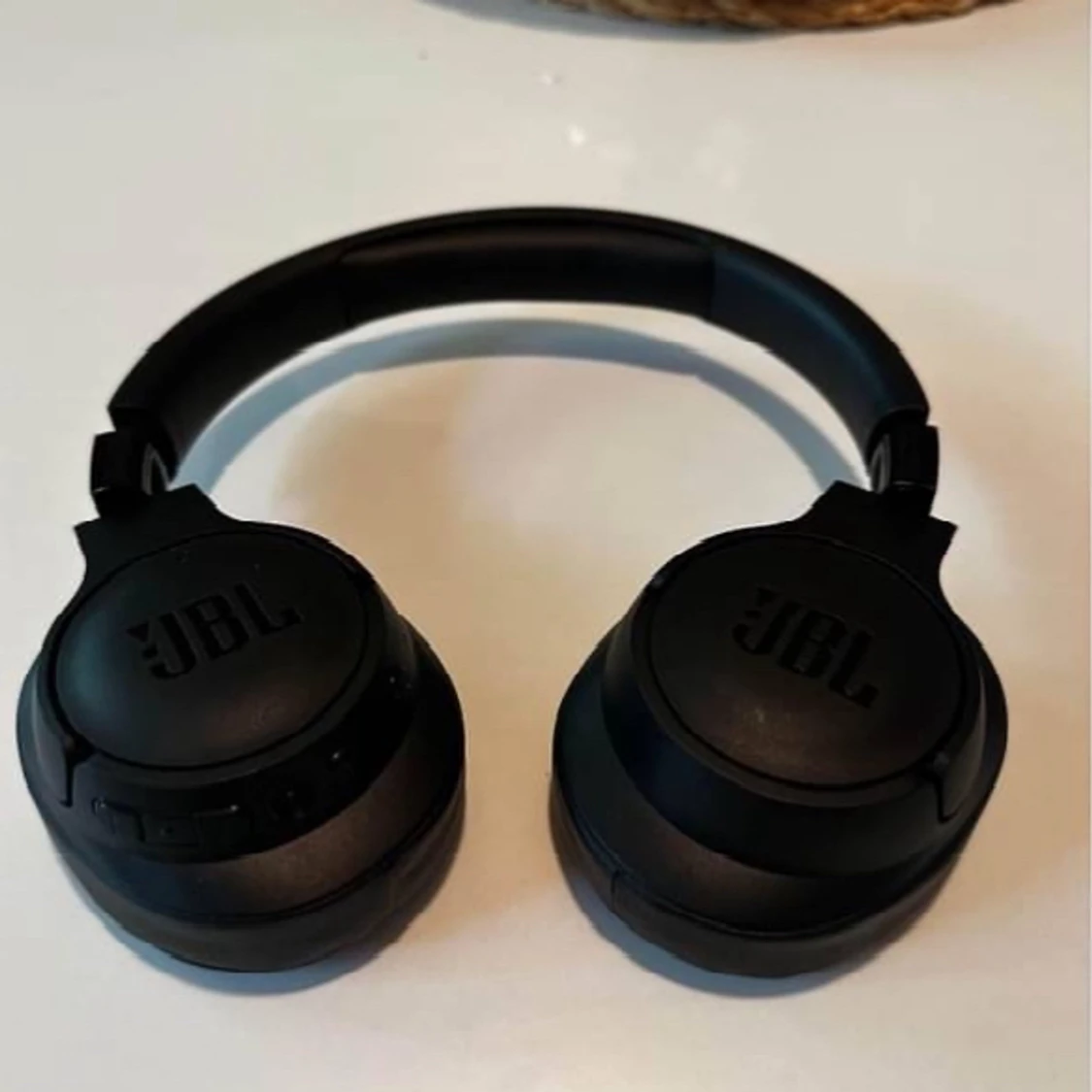 JBL Tune760 NC Hörlurar  - 90