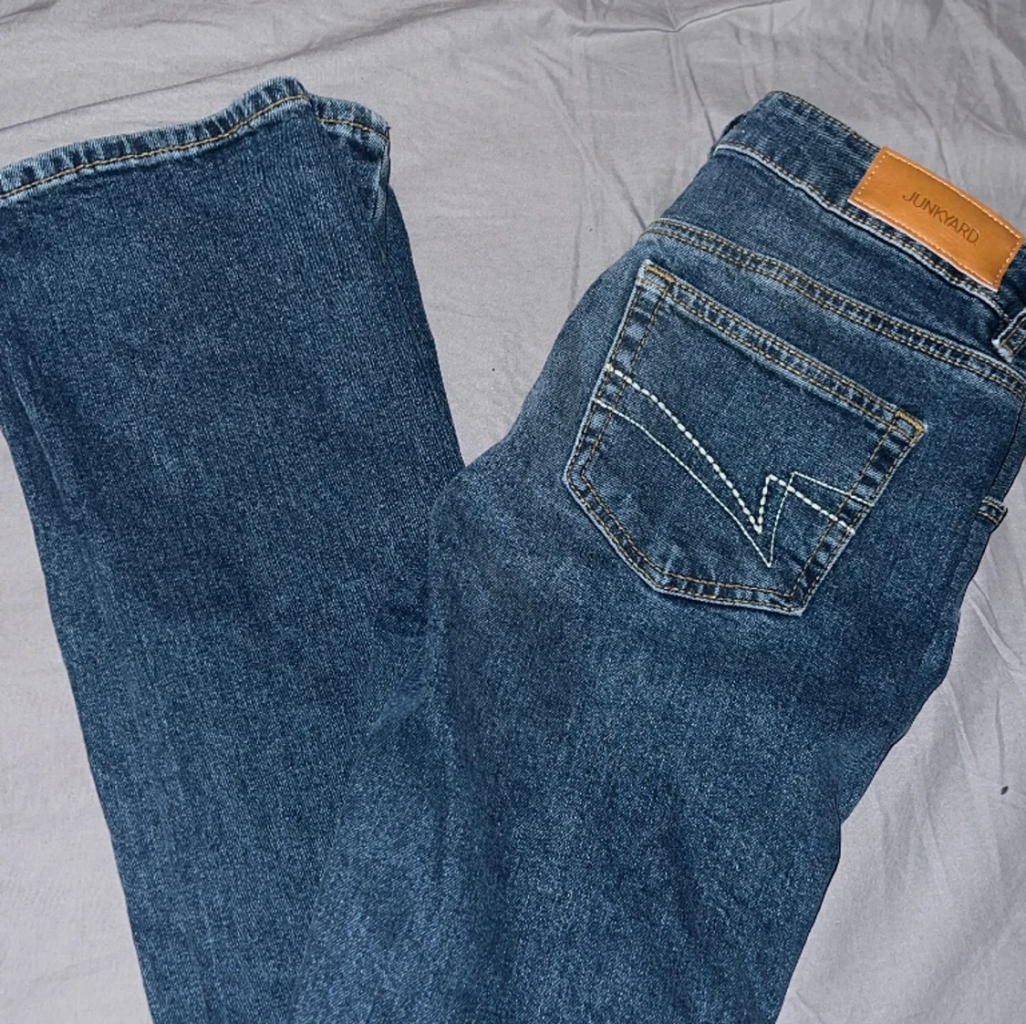 Bootcut jeans