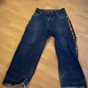 Wu-tang clan byxor - Wu-tang clan byxor bra skick storlek 30