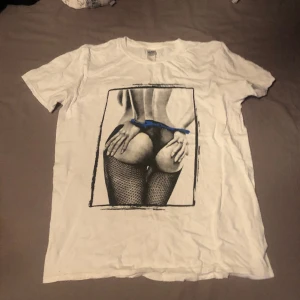 Fet röv tröja - Bra skick och fångar många blickar