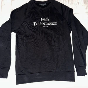 Peak performance tröja - Helt ny aldrig använd