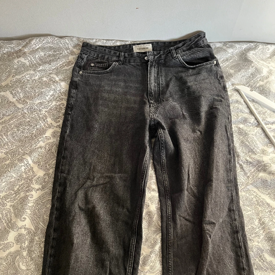 Pull & bear jeans