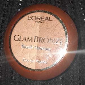 L'Oréal Paris Glam Bronze  Blonde Harmony Duo Sun Powder Ny, oanvänd 
