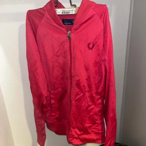 Rosa Fred Perry, S - Mycket fint skick 