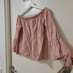 Topp - Storlek 34