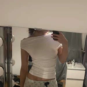 vit topp - snygg vit topp