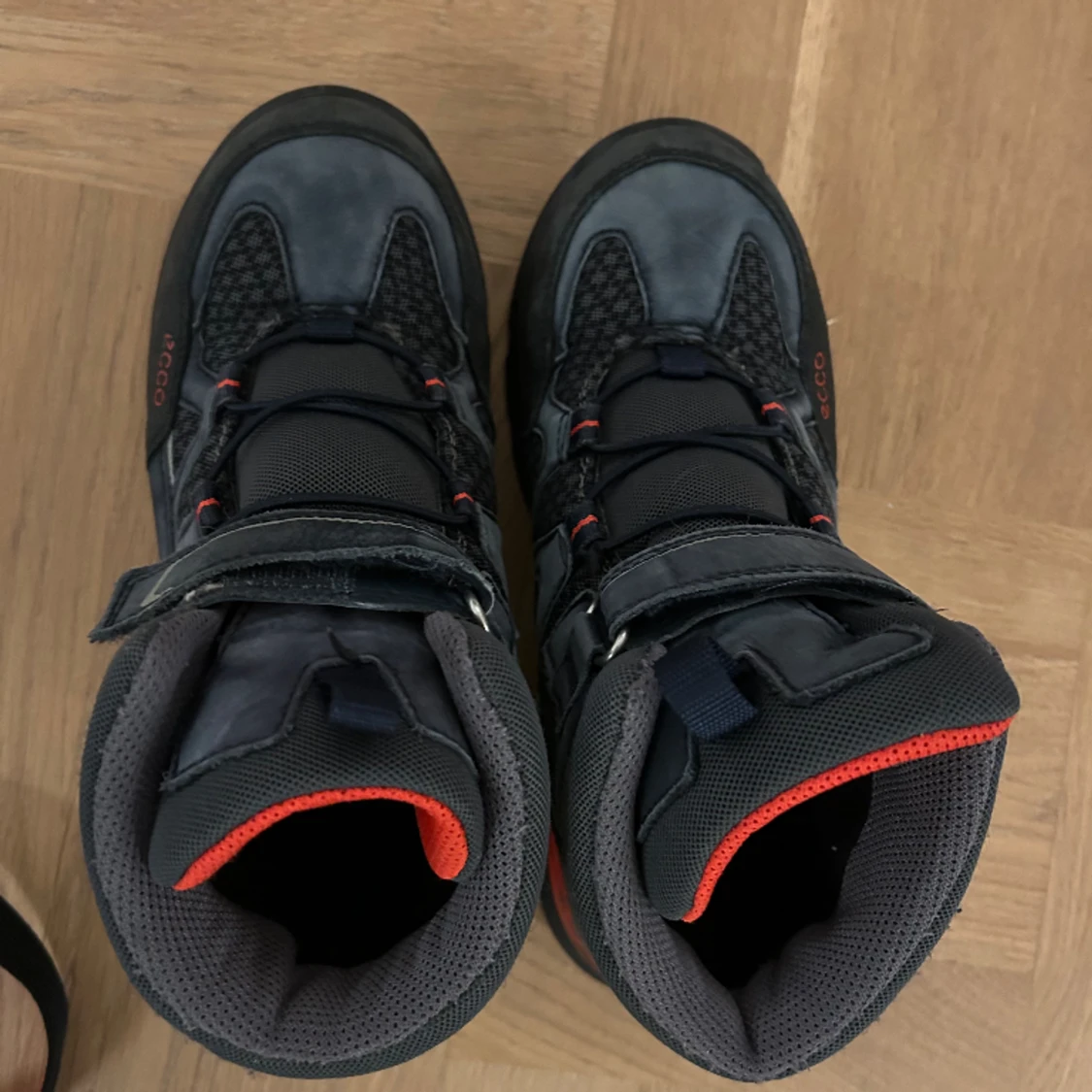Ecco kängor storlek 38