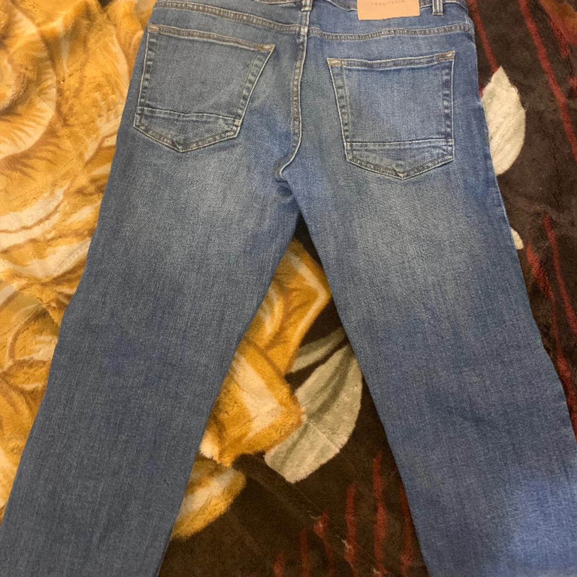 Blå rivda jeans - 91