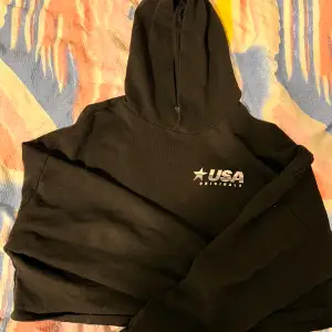 Kort hoodie från H&M 