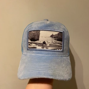 Keps Emilia Pendenza - Keps från Emilio Pendenza i fint skick, sparsamt använd. 