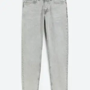 Snygga jeans till sommaren, hm Regular  tapered. Som nya!