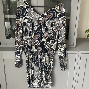 Jumpsuit 34 - Fin jumpsuit i storlek 34 💙