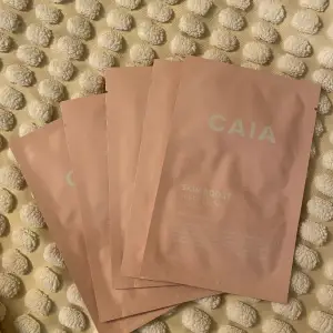 Caia skin boost sheet mask vitamin e & hyaluronic acid endast 4 kvar säljer för 150 kr Värde 225 kr