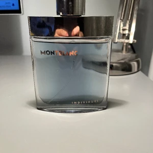 Montblanc Individuel 75ml - Montblanc Individuel 75ml, endast testad så cirka 74ml kvar. Förvarats i mörkt och svalt rum. 