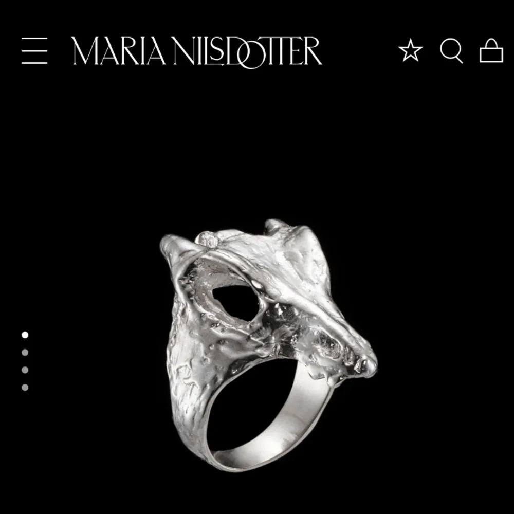 Letar efter denna ring från Maria Nilsdotter. Hör gärna av dig om du vill sälja din!. Accessoarer.