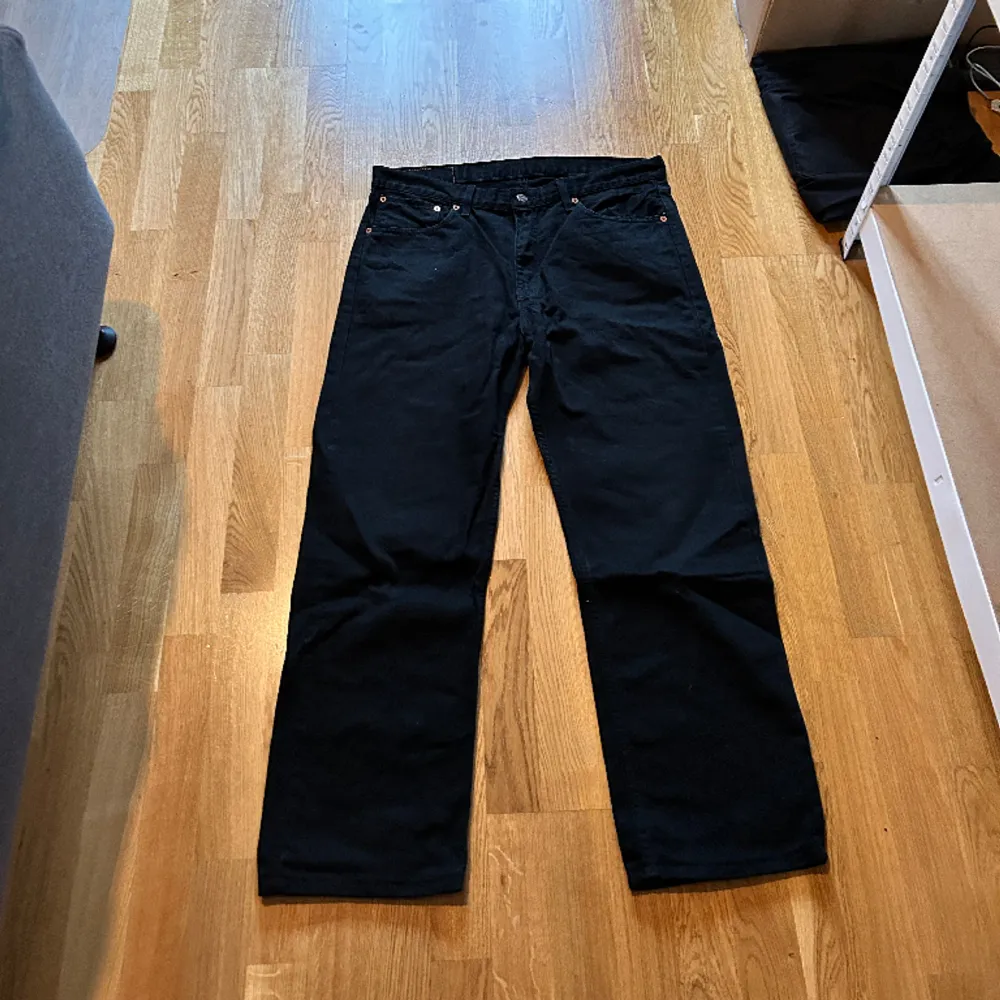 Levis jeans loose fit bra skick. Jeans & Byxor.