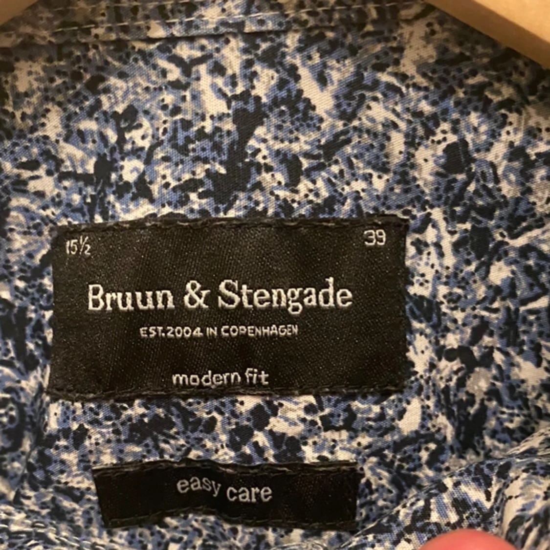 Skjorta Bruun & Stengade nyskick  - 90
