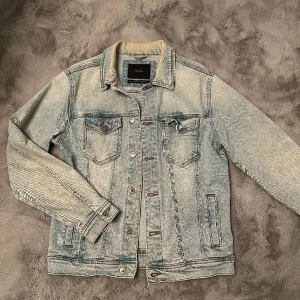 Zara jacka för män  - En fin jacka , bra skick, 