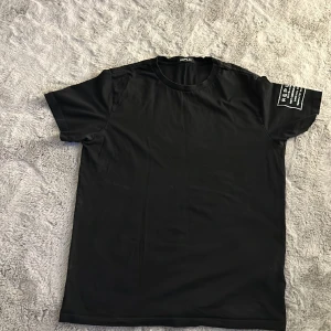 Reblay T-shirt  - Bra skick