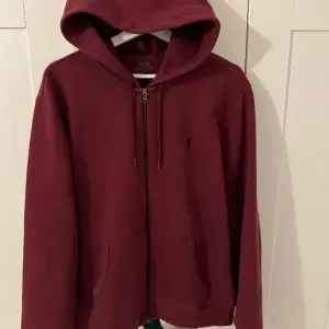 Ralph lauren zip hoodie i typ röd färg
