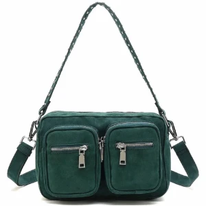 Noella väska - Köpt när dessa väskor va väldigt populära, mockan har tappat lite färg bak därav priset💞skriv för fler bilder